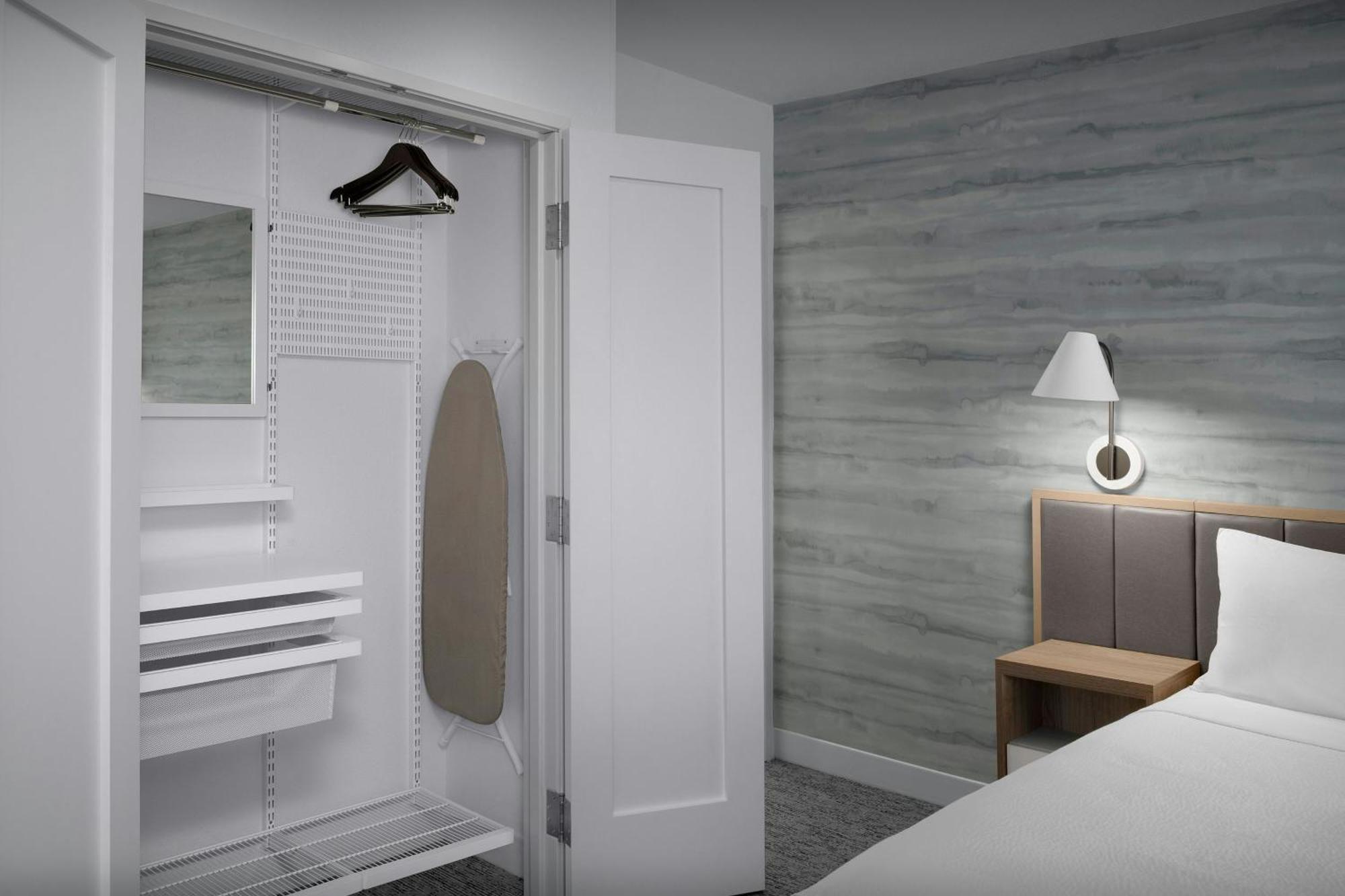 Towneplace Suites By Marriott Fort Myers Gulf Coast Экстерьер фото