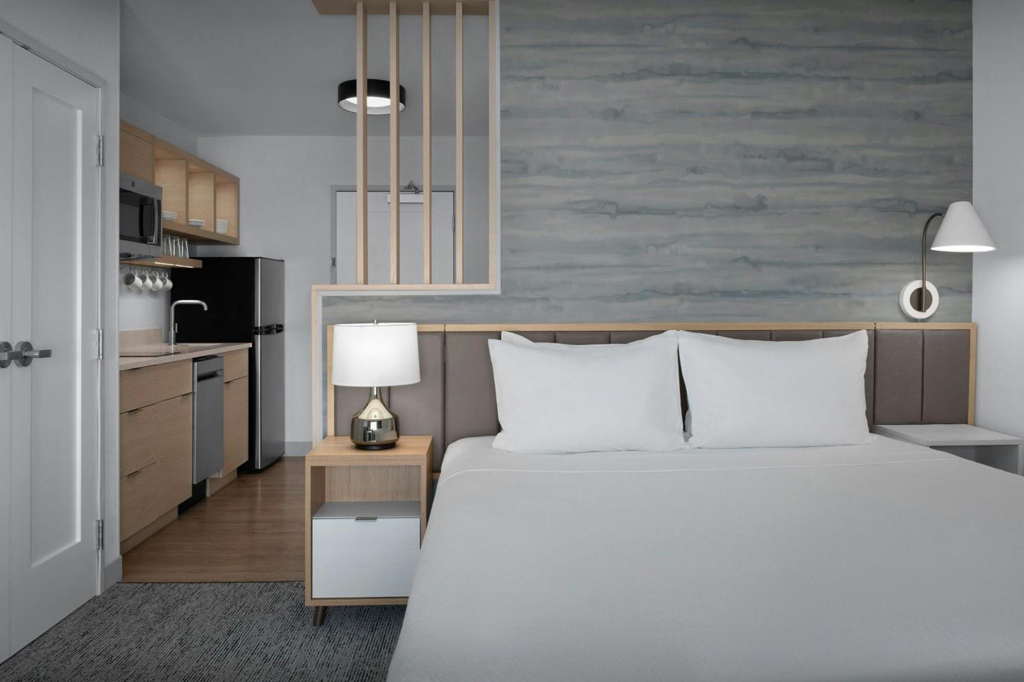 Towneplace Suites By Marriott Fort Myers Gulf Coast Экстерьер фото