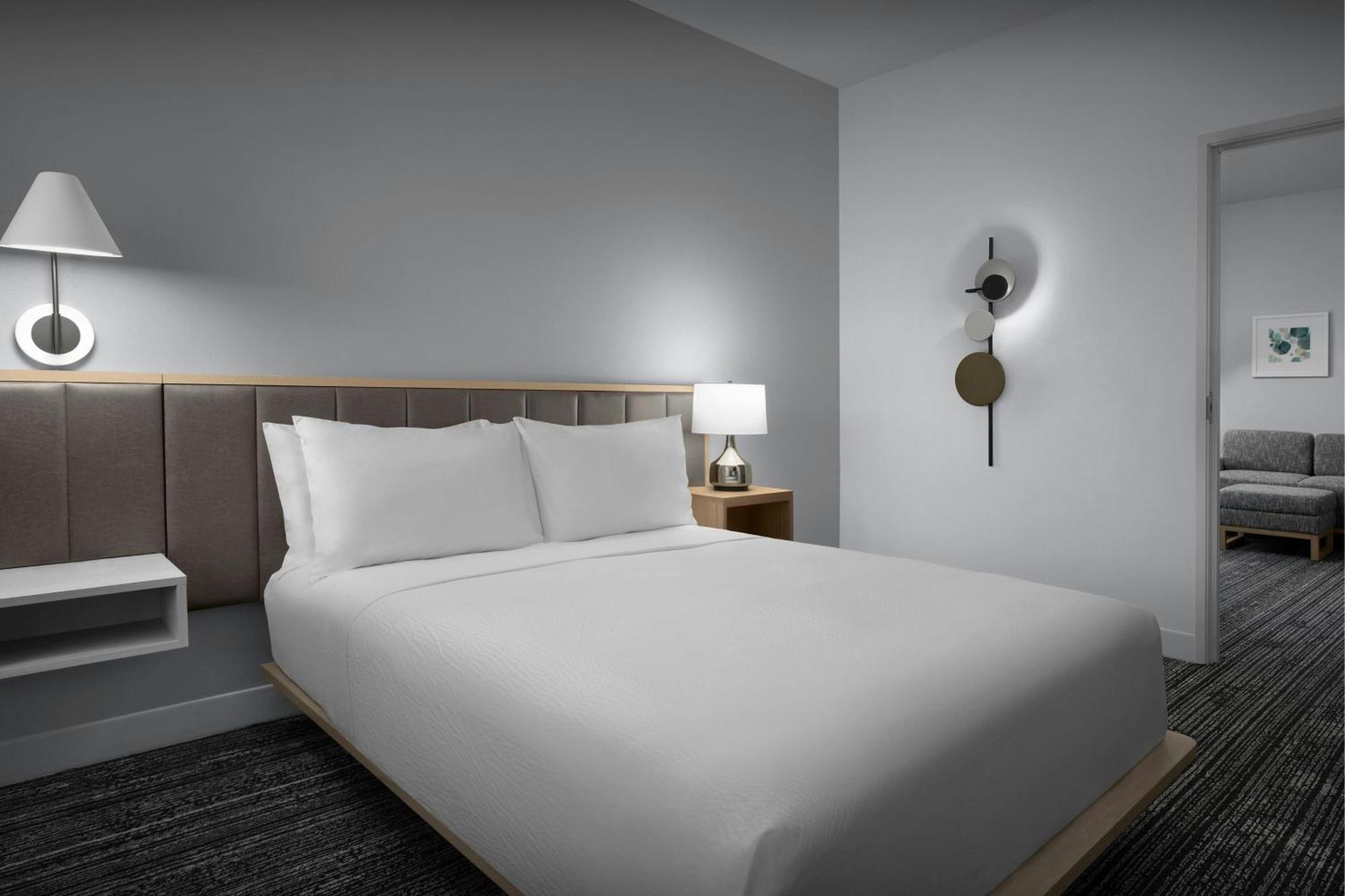 Towneplace Suites By Marriott Fort Myers Gulf Coast Экстерьер фото