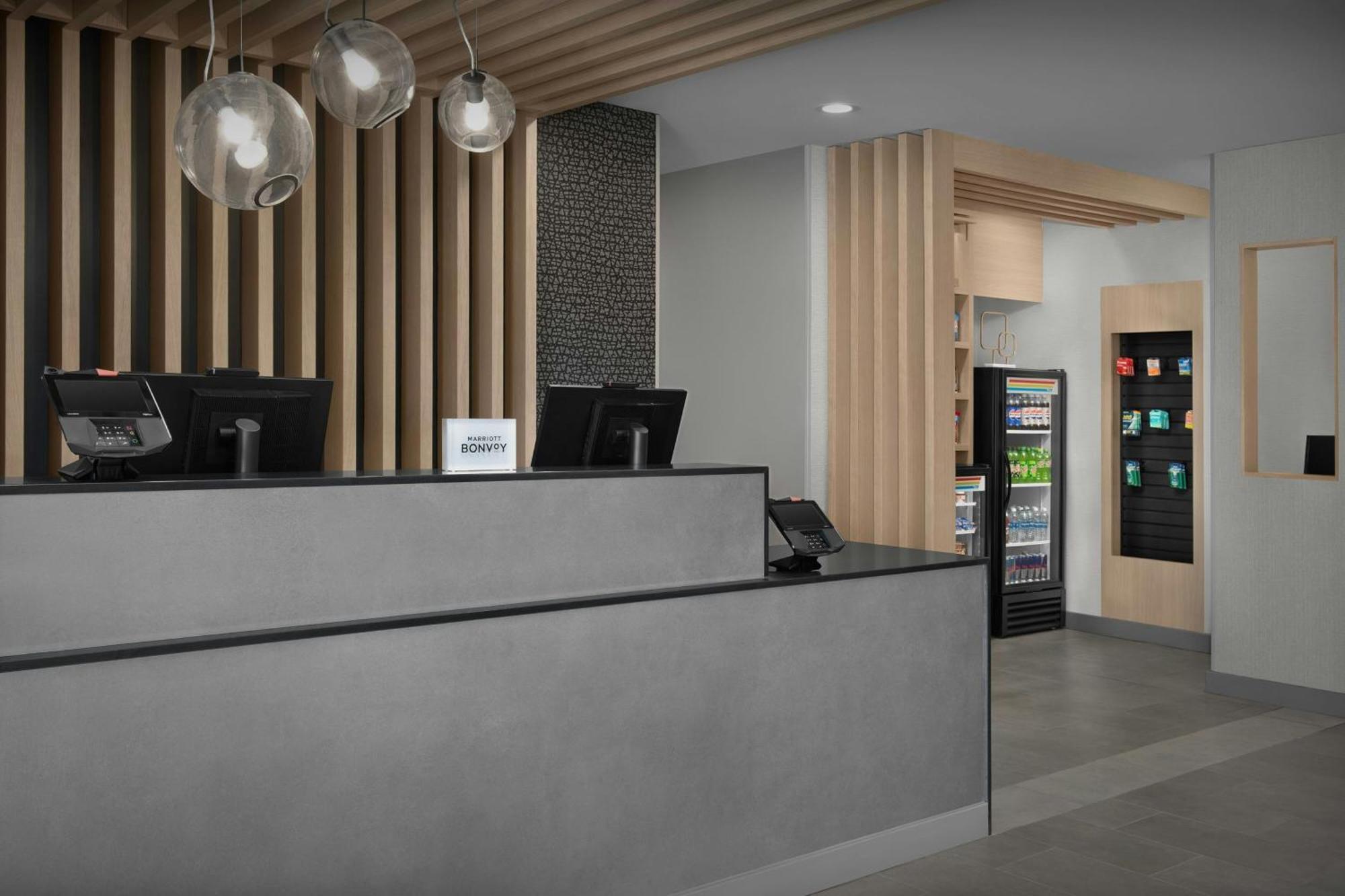 Towneplace Suites By Marriott Fort Myers Gulf Coast Экстерьер фото